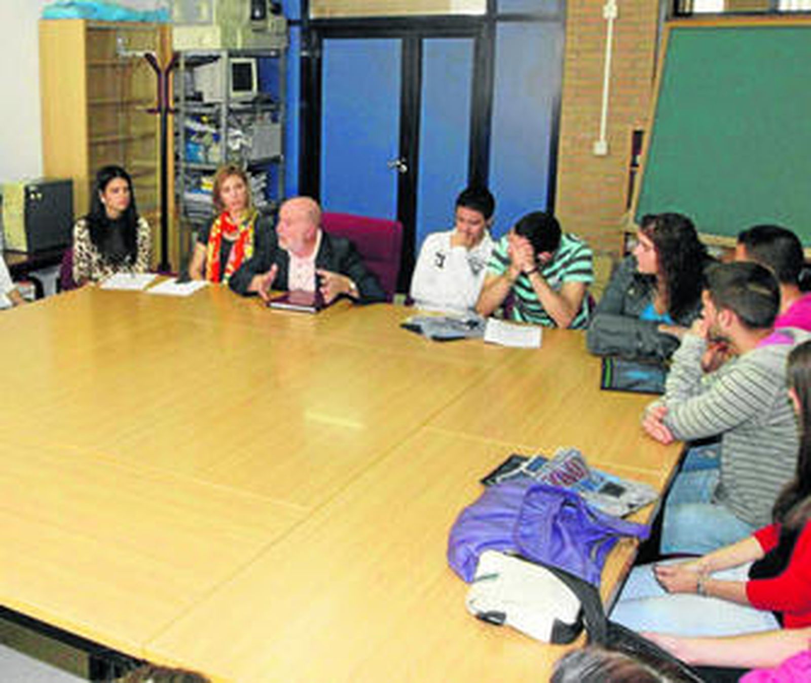 El rector mostró mucho énfasis a la hora de relatar su Proyecto de Gobierno.