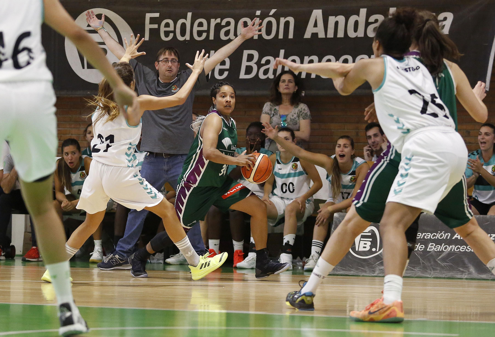 Las fotos del ascenso del Unicaja a la Liga Femenina 2