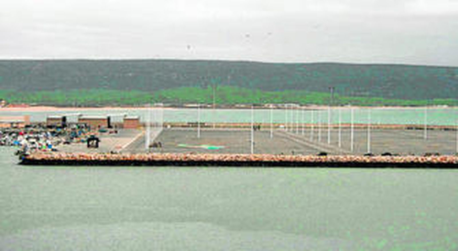 Vista general del puerto de Barbate, en cuyo varadero está proyectada la construcción del helipuerto de Helitt Líneas Aéreas.