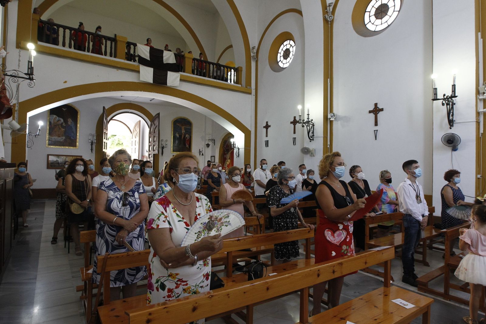 Fotogalería de la misa en honor a la Virgen del Carmen. Iglesia de San Roque. Almería
