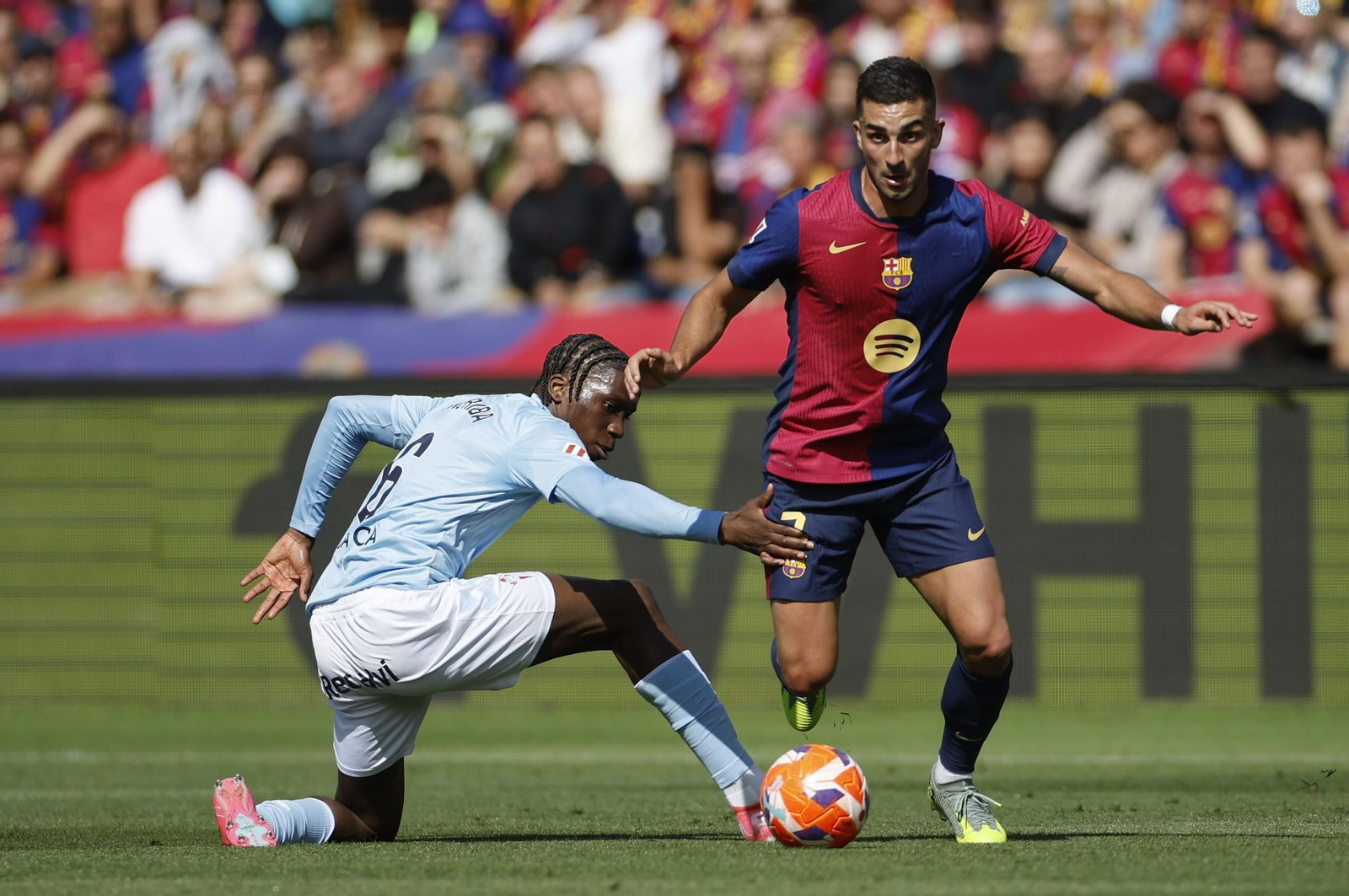 Barcelona-Celta: El malagueño Melero López, salpicado por la polémica