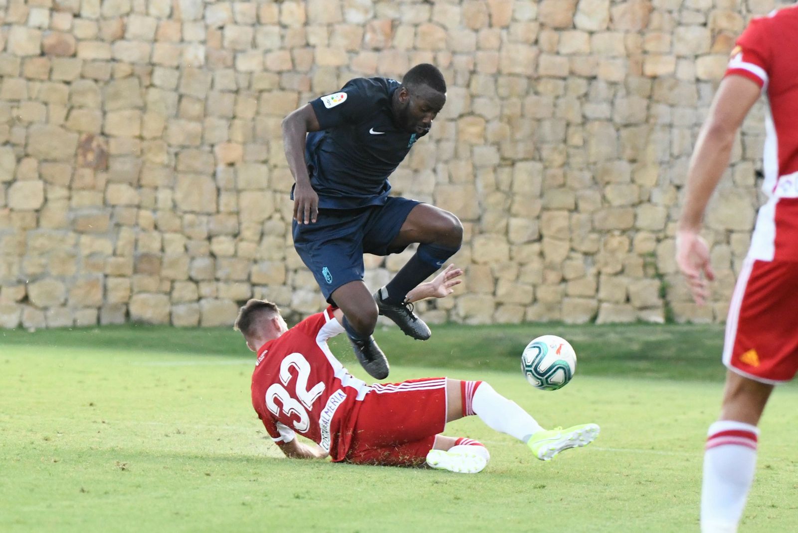 Neyder Lozano ha entrado con buen pie en el equipo