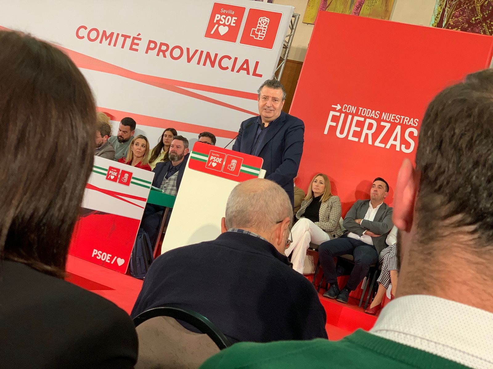El secretario general Javier Fernández en el Comité Provincial del PSOE de Sevilla celebrado este martes.