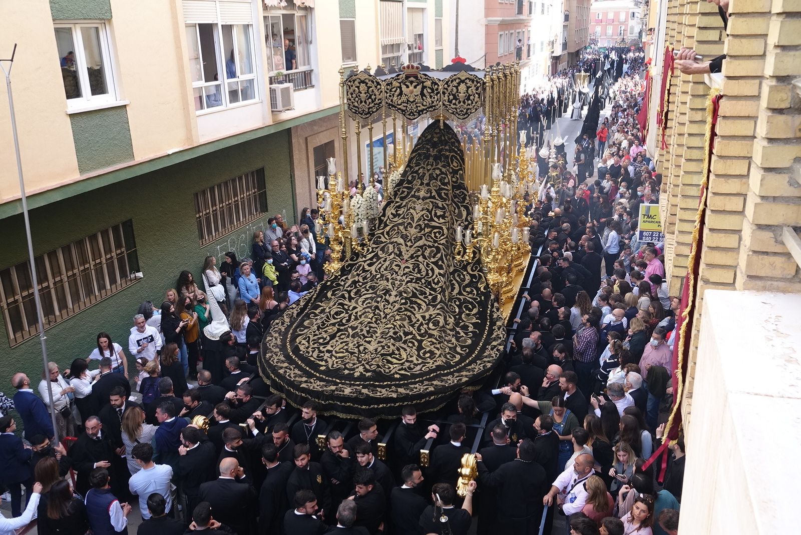 Las fotos de la cofradía del Amor, en el Viernes Santo de Málaga