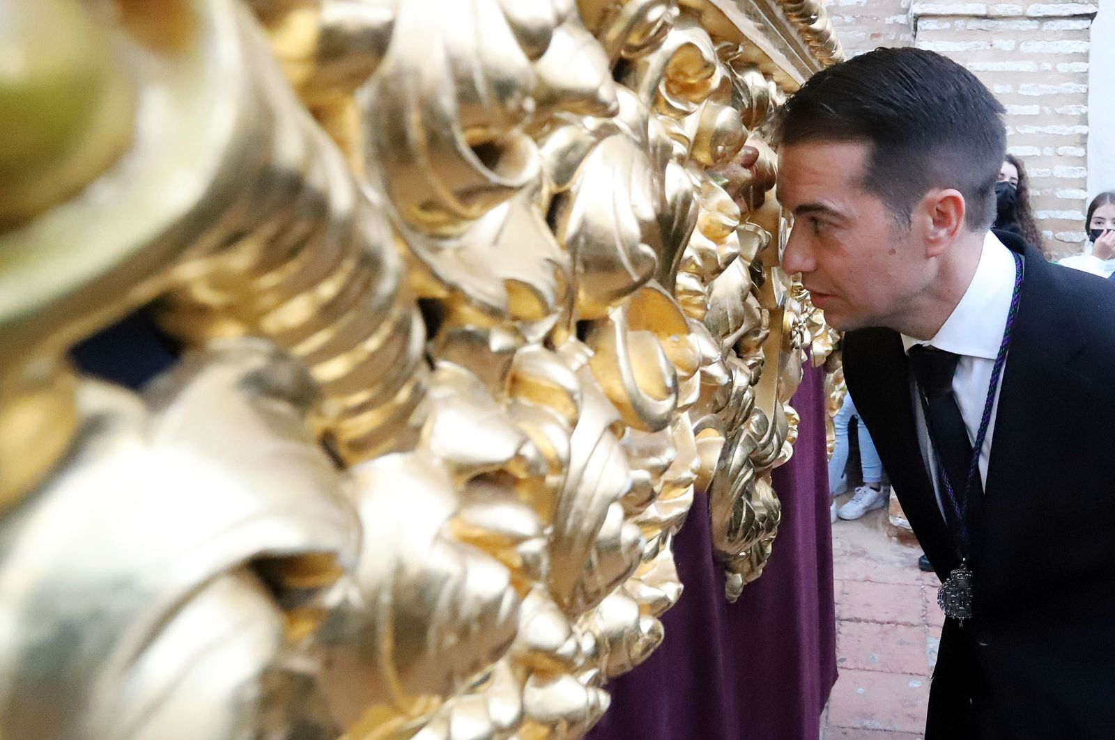 Imágenes de Pasión en su procesión por Huelva