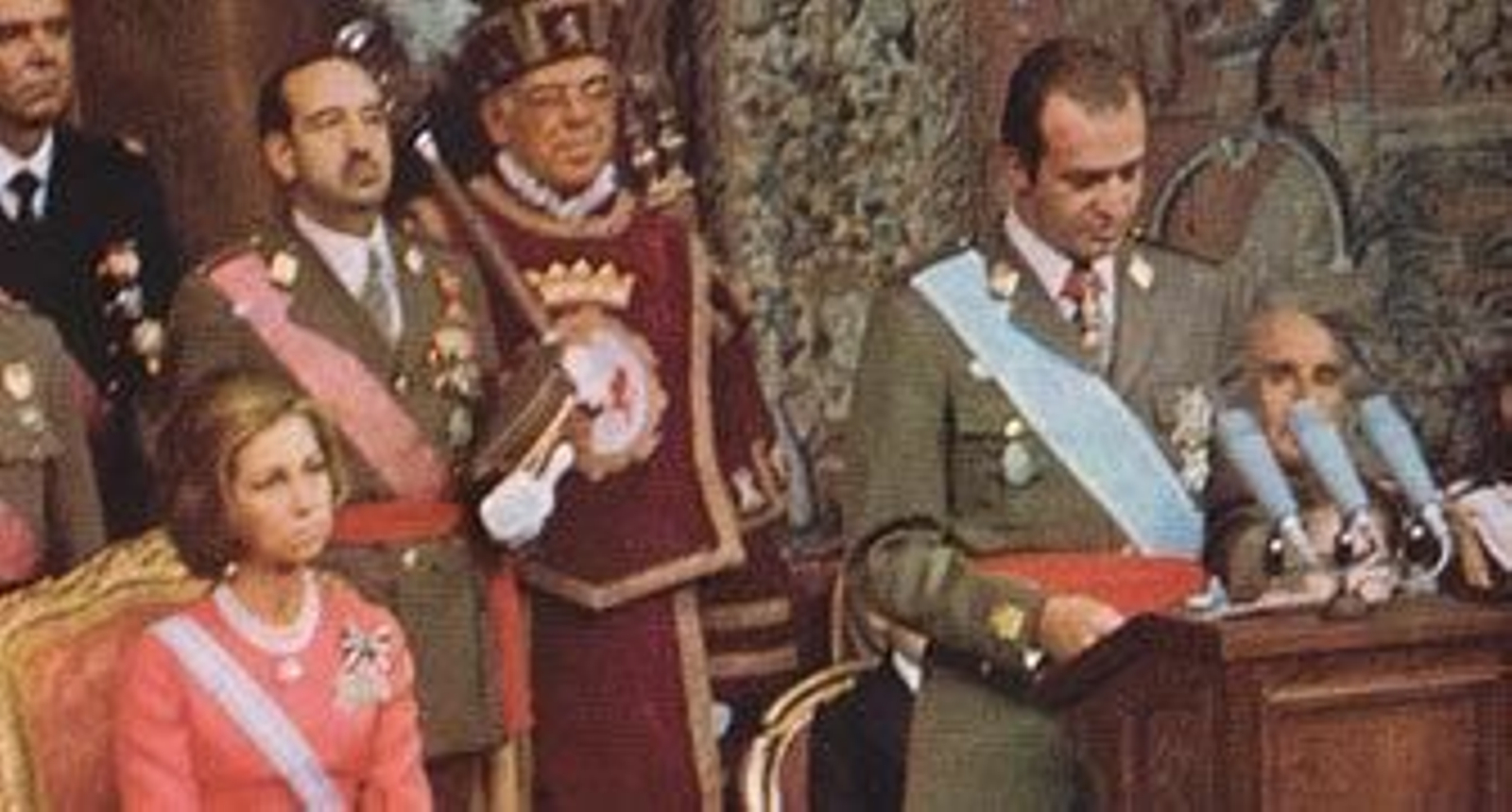 Franco ha muerto: 40 años, 40 historias de un país vivo