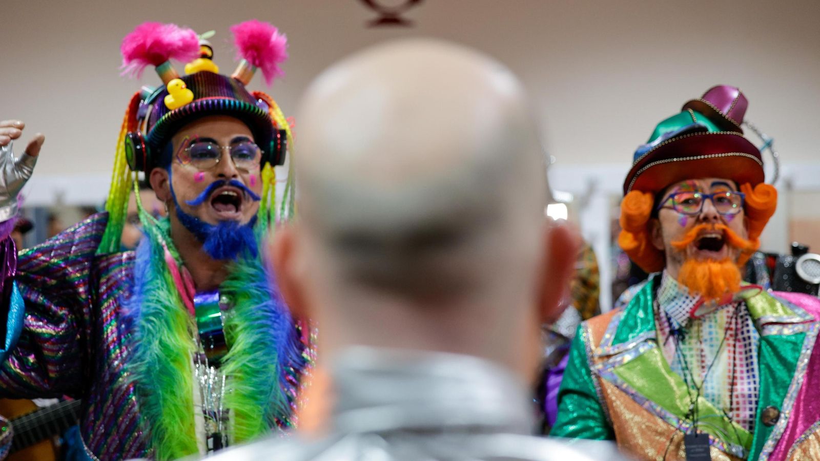 Búscate entre las mejores imágenes de la primera sesión de semifinales del COAC 2025