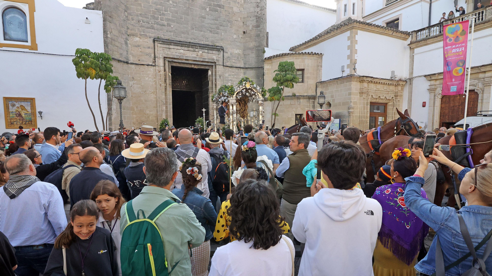 La Hermandad del Rocío de Jerez comienza su camino