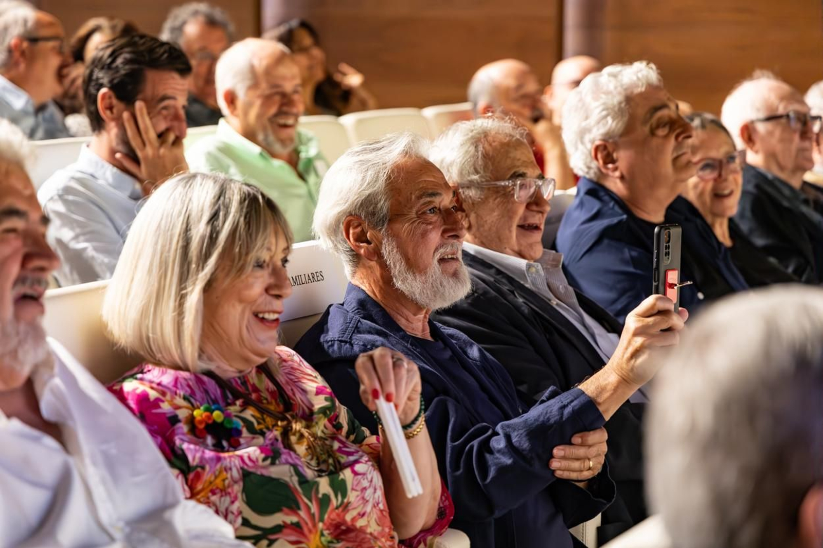 Asi ha sido el homenaje a Arturo Ruiz.