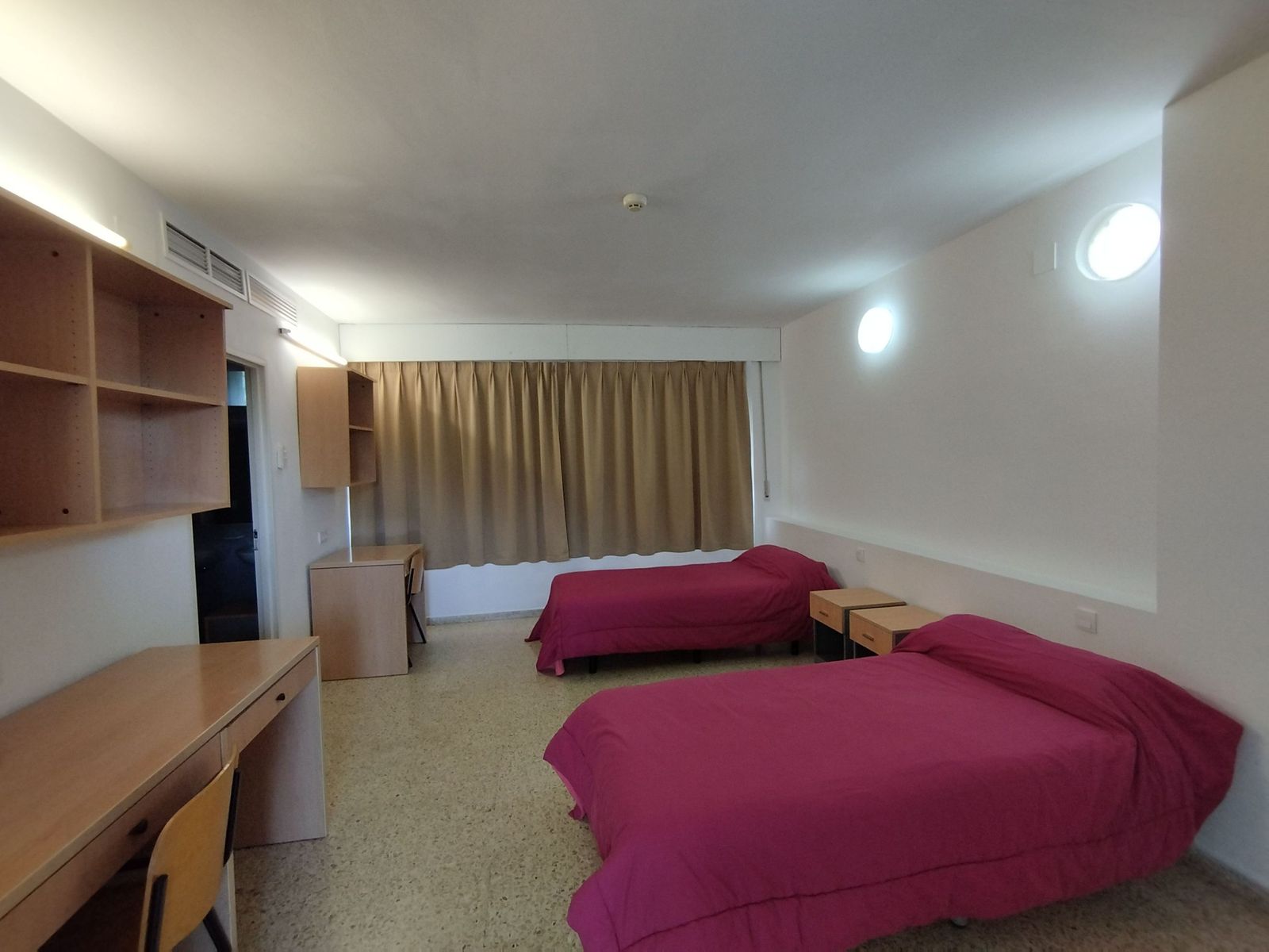 Una de las residencias de estudiantes de la Diputación.