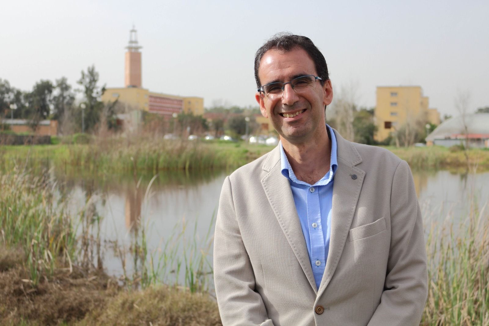 Miguel Rodríguez, director del coro de la Universidad Pablo Olavide.