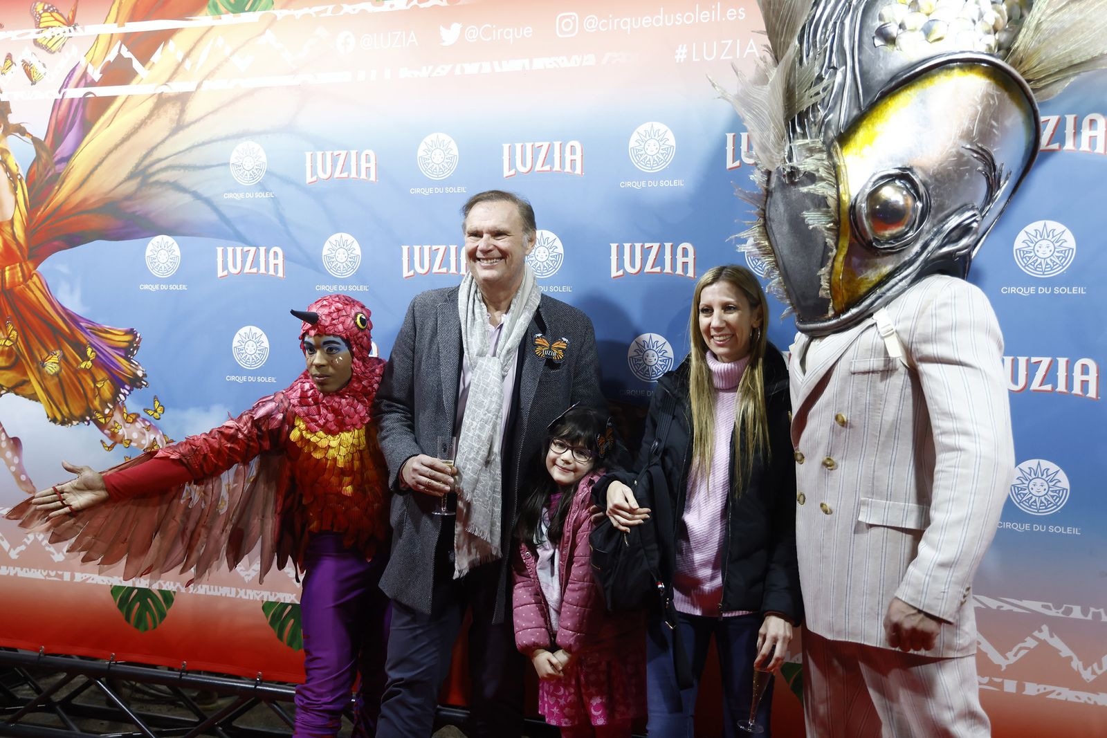 Búscate en el photocall del Circo del Sol