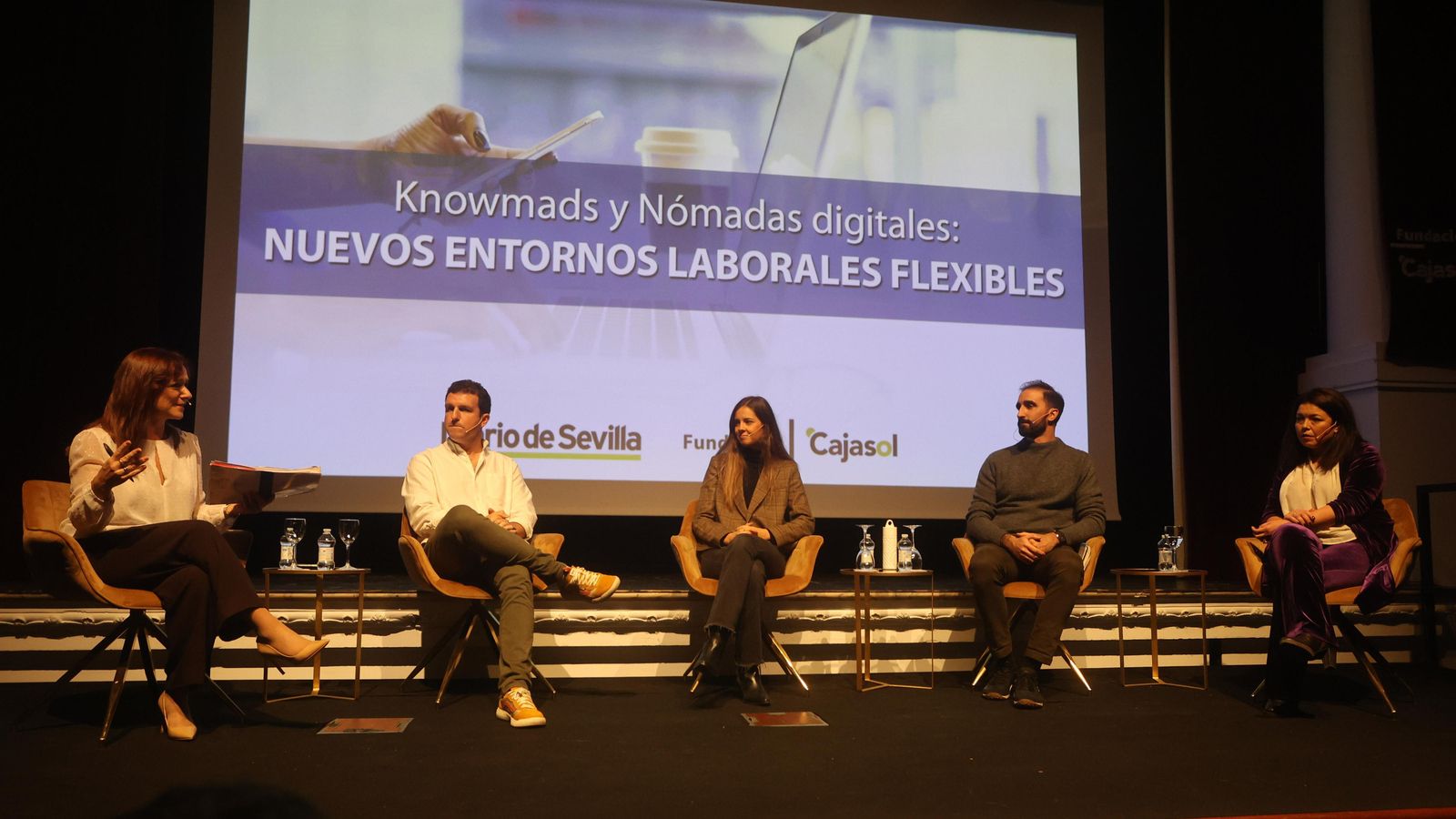 La asesora de transformación digital de Grupo Joly Magda Trillo moderó este debate