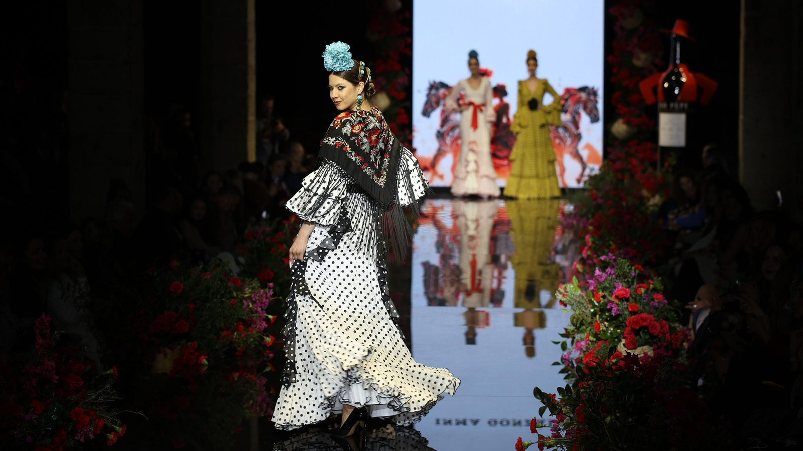 Desfile de Inmaculada González en la Pasarela Flamenca Tío Pepe Jerez 2024