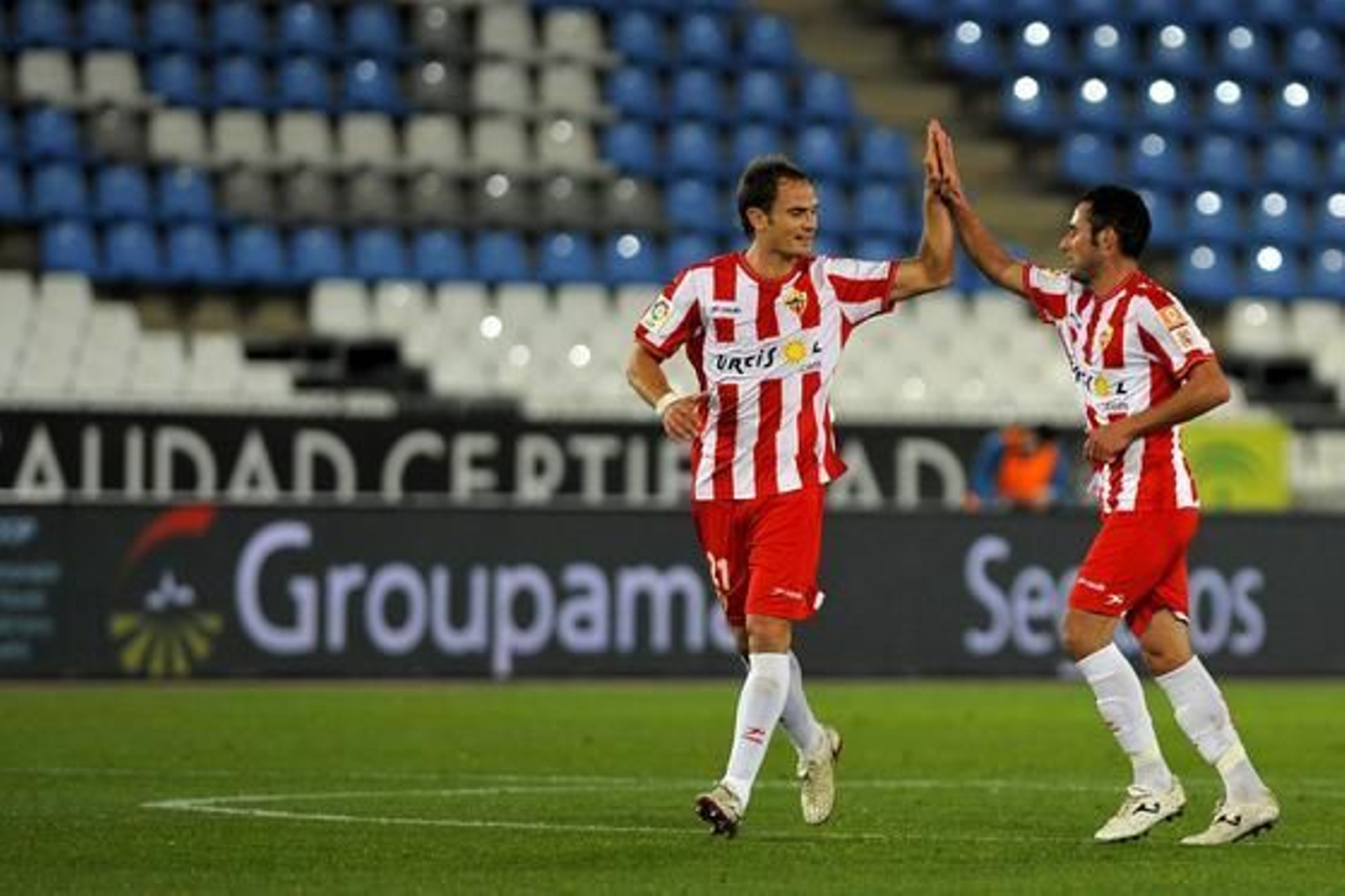 El Almería viajará con ventaja a Riazor tras ganar 1-0 al Deportivo en la ida de cuartos de final de la Copa del Rey. / AFP