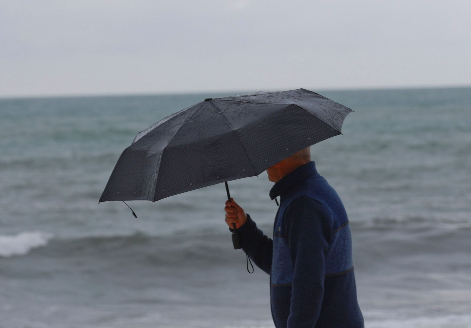 La lluvia el viento serán los protagonistas de los próximos días en Málaga.