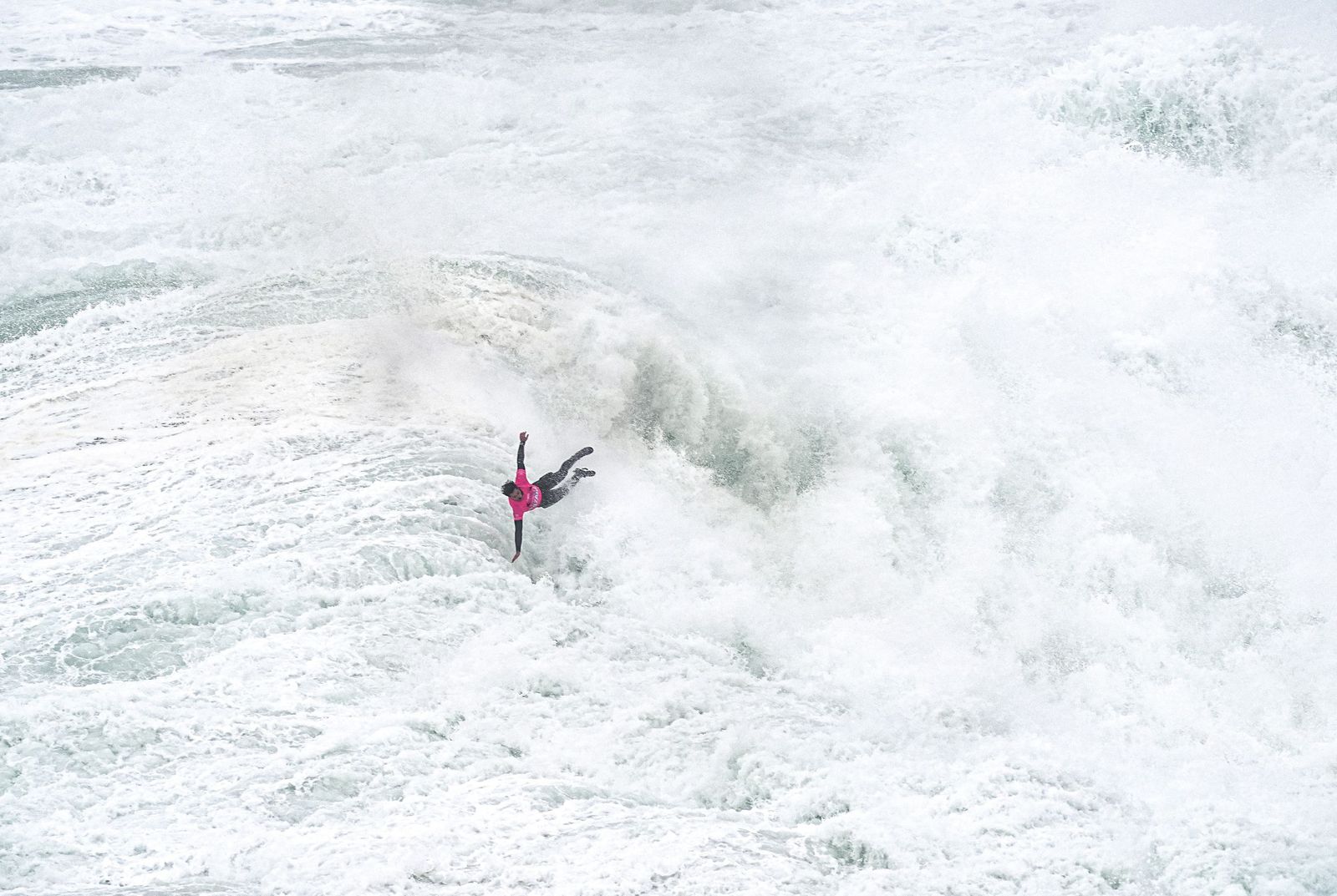 Deportes acuáticos | Desafío de olas grandes de Nazaré