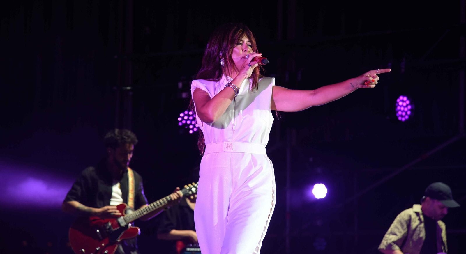 Vanesa Martín en la Plaza de la Maestranza de Sevilla 2025