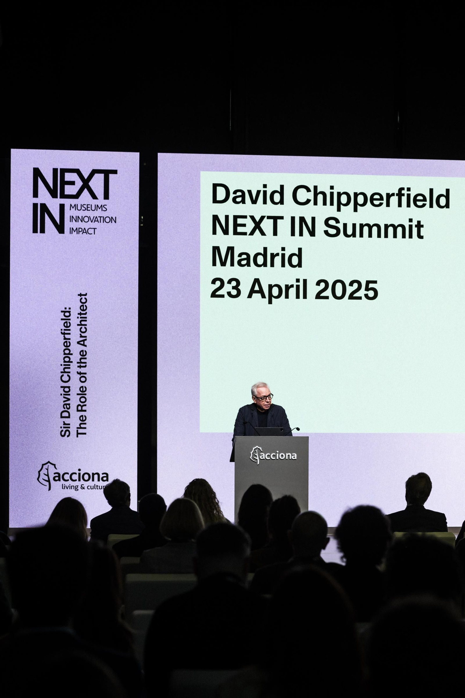 El arquitecto David Chipperfield oarticipó en las jornadas. El arquitecto David Chipperfield oarticipó en las jornadas.