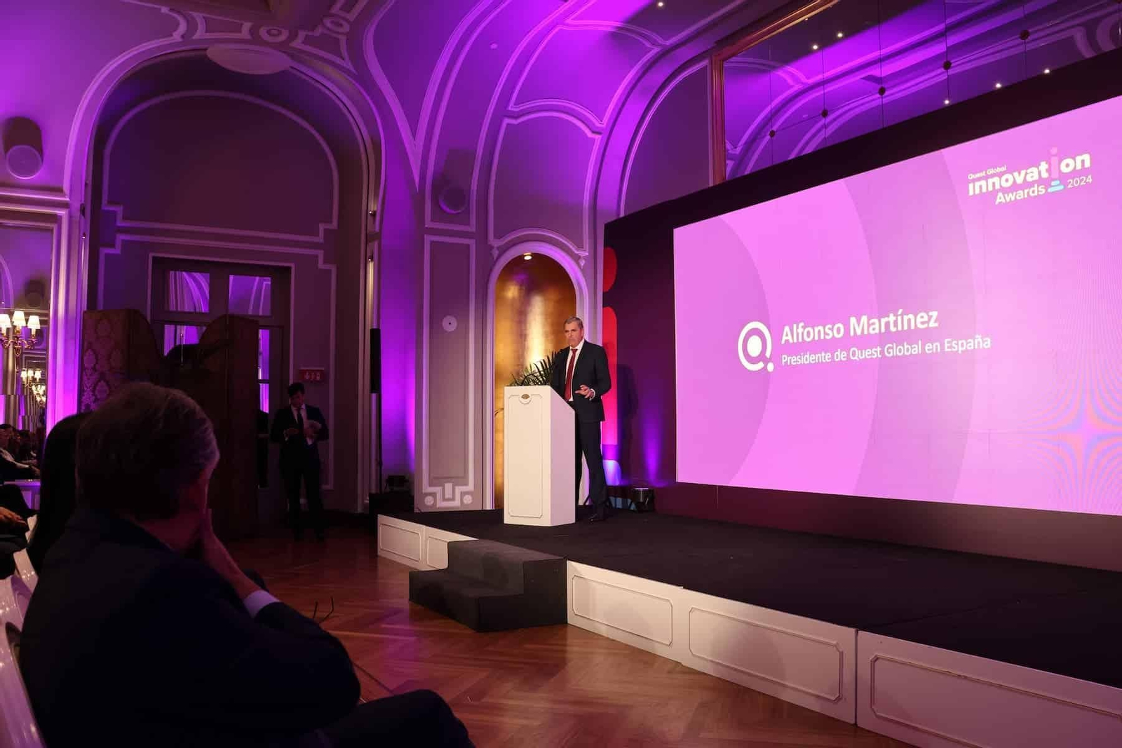 El presidente de Quest Global, Alfonso Martínez, en la pasada edición de los premios.