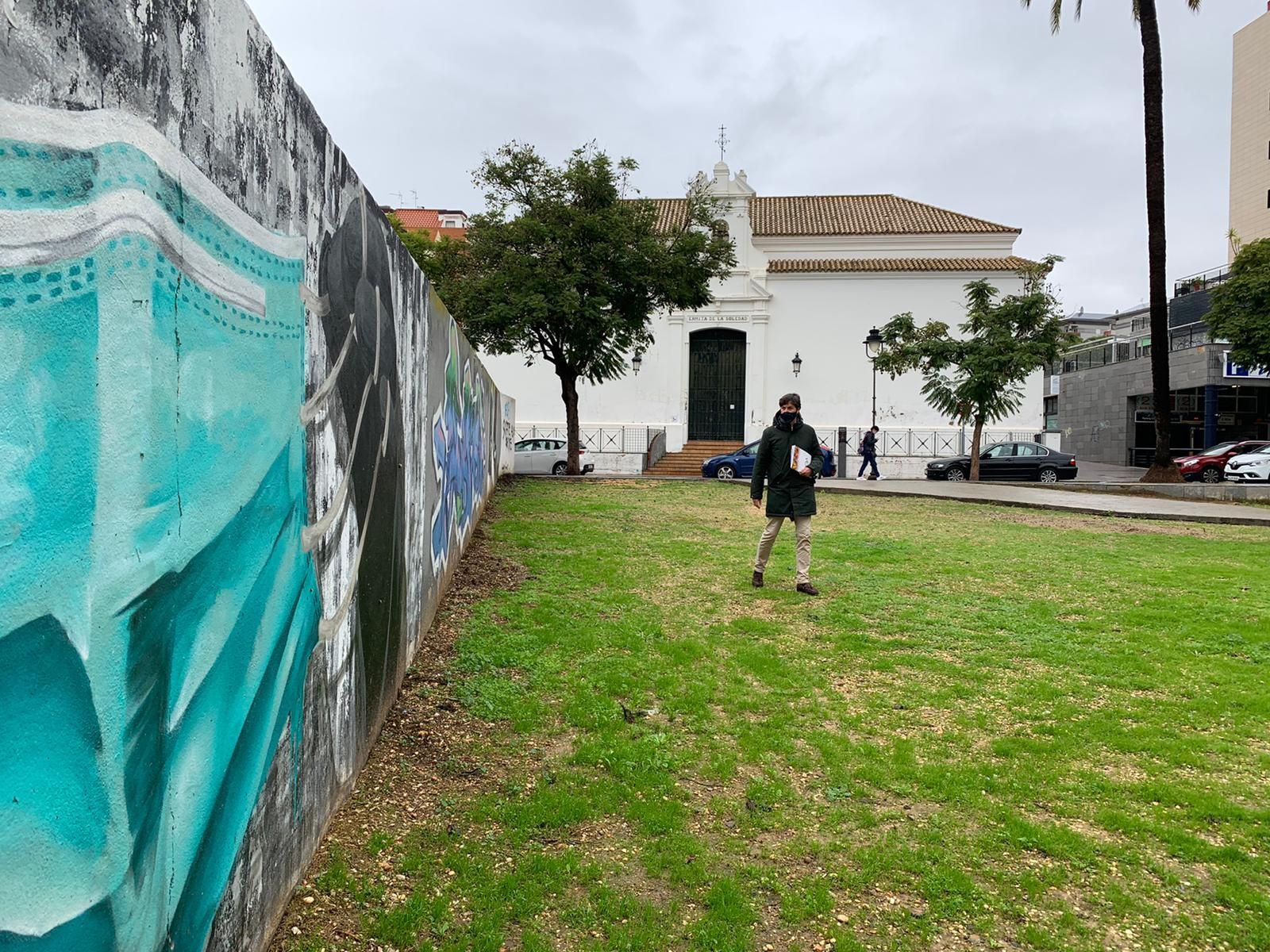 Wenceslao Font Briones en la plaza de la Soledad.