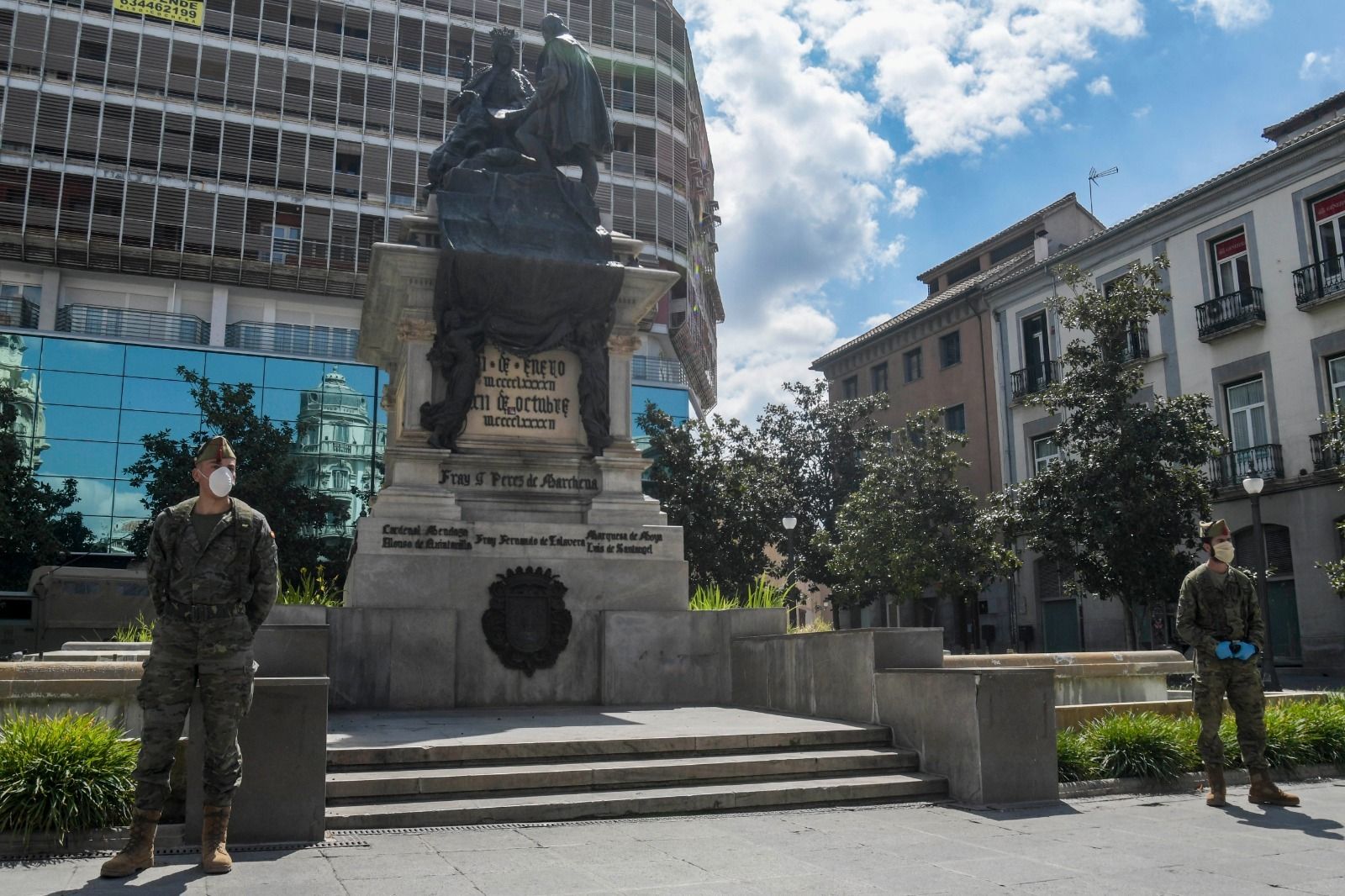Las mejores fotos de Granada en los 98 días del estado de alarma