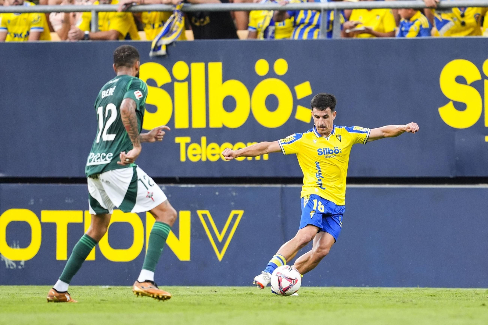 Matos está a punto de salir del Cádiz.
