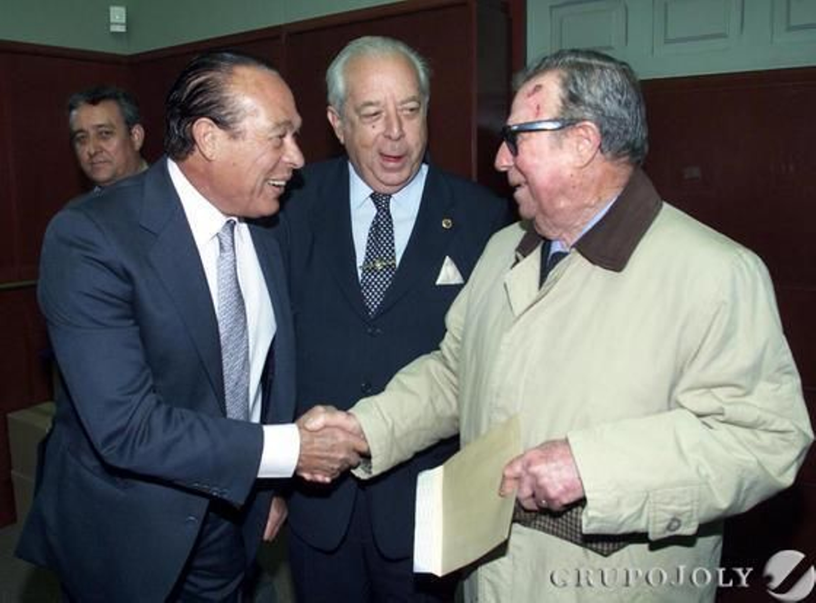 Otra instantánea junto a Curro Romero.

Foto: Belén Vargas