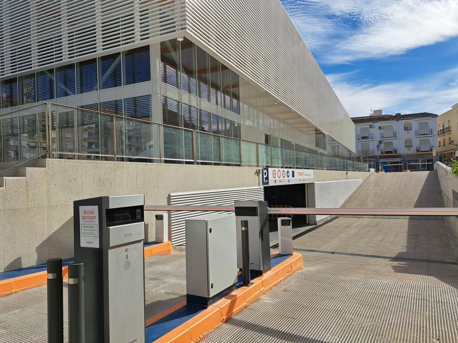 Presentación de la campaña parking del mercado municipal