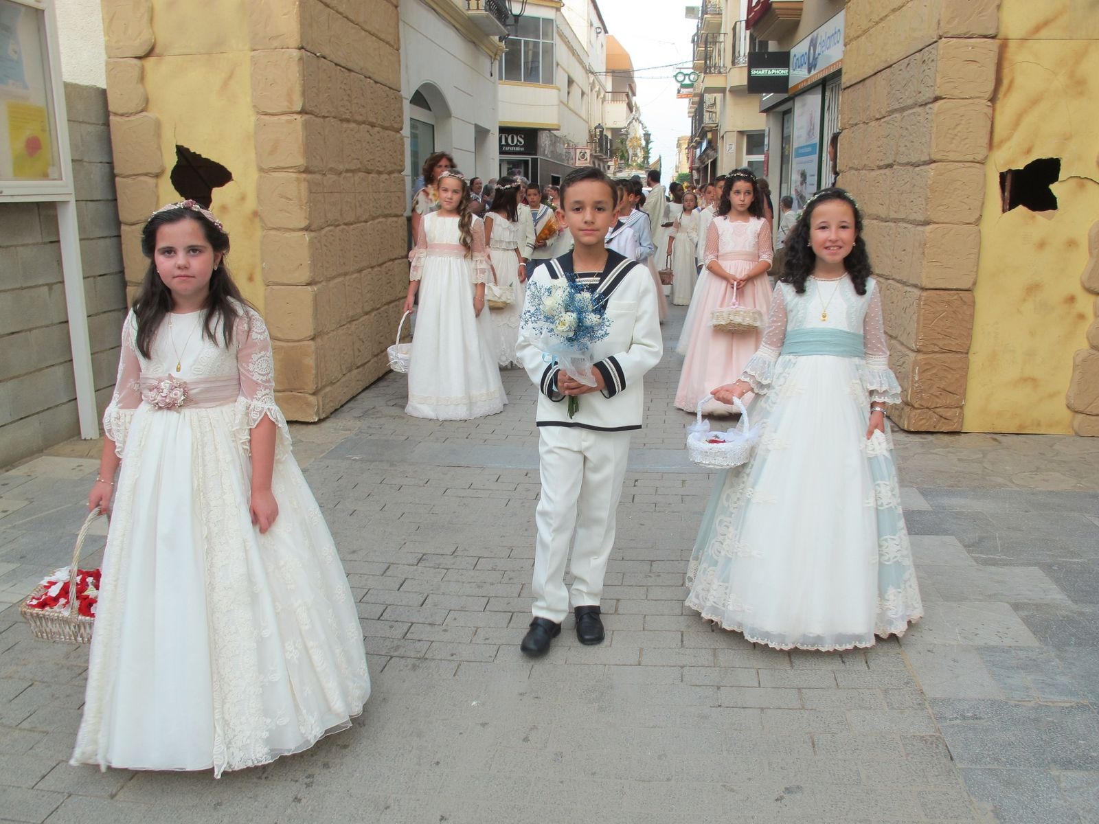 La procesión del Corpus Christi de Vera, en imágenes