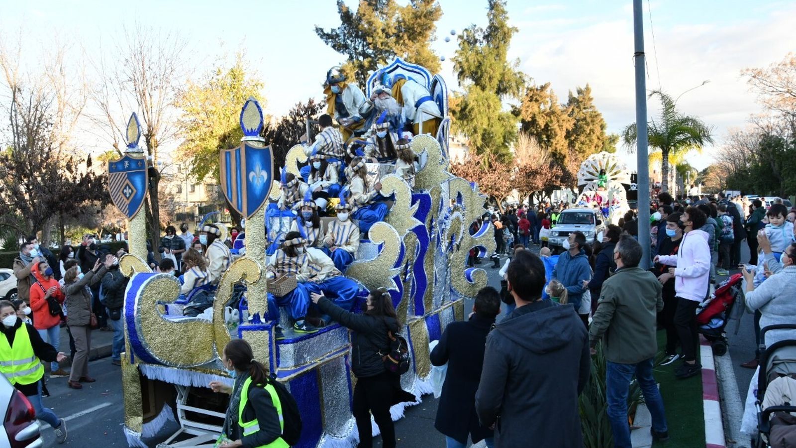 Una de las carrozas de la cabalgata de Tomares.