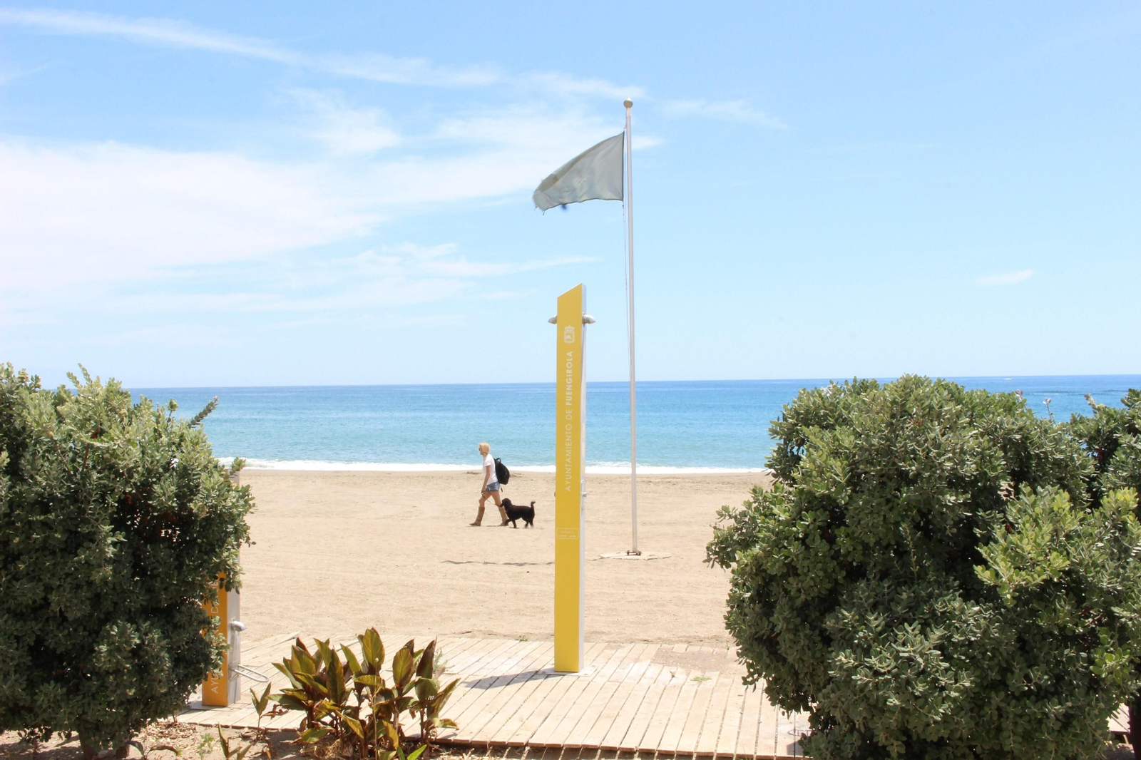 Fotos de la desescalada: Fuengirola ya disfruta del sol y la playa en la fase 2