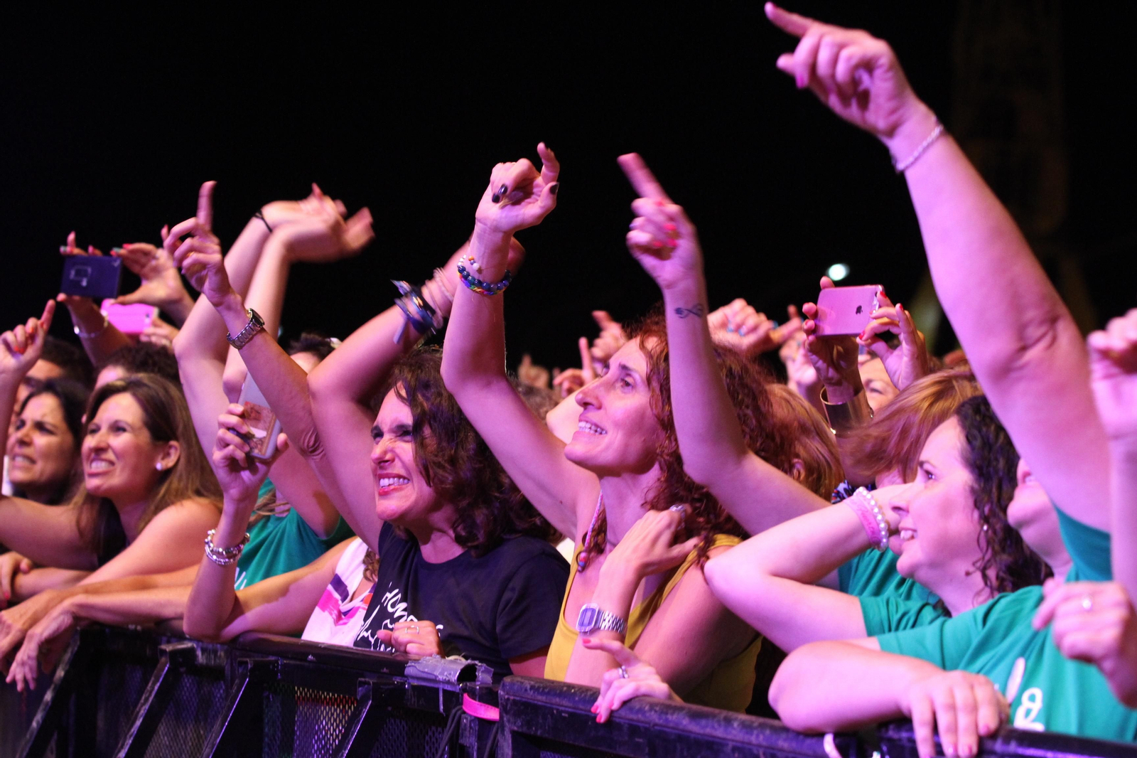 Imágenes del concierto de Hombres G en Huelva