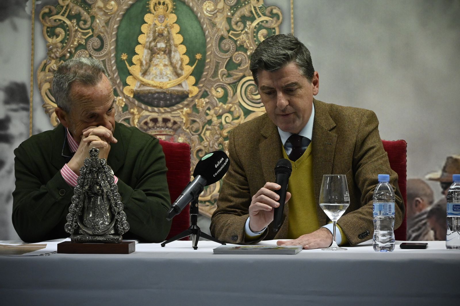 Presentación del Catálogo de la Exposición "Otorga lo Imposible" en imágenes