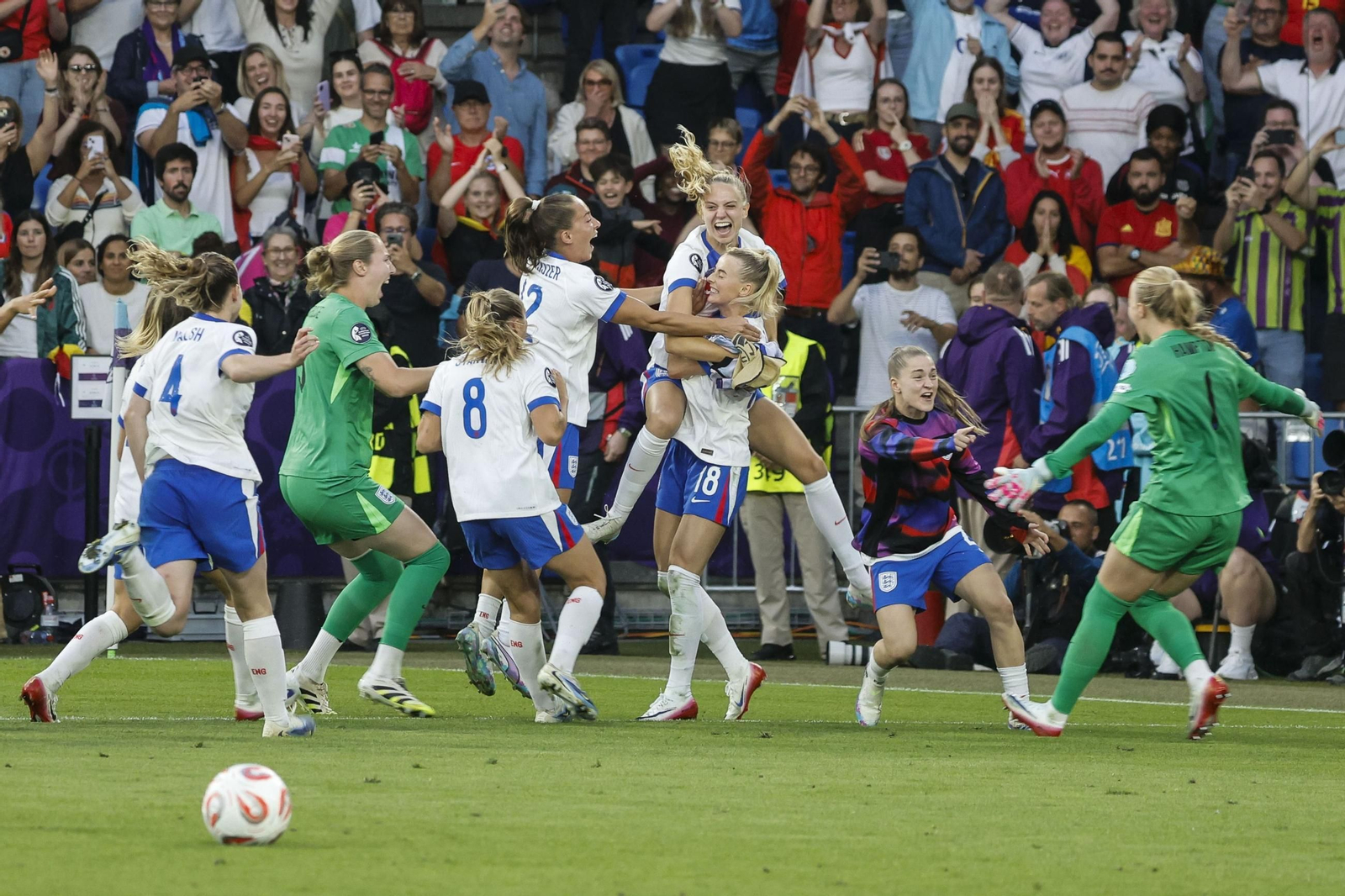 Las mejores imágenes de la final España - Inglaterra de la Eurocopa femenina