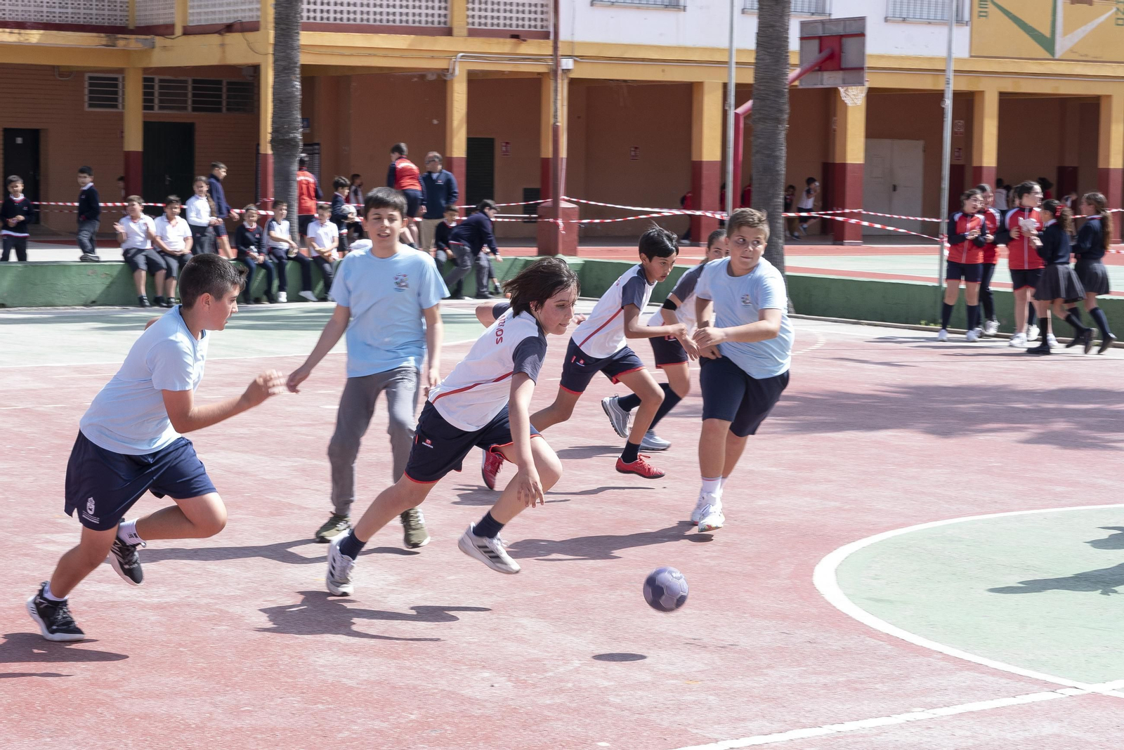 Las fotos del torneo de balonmano de las III Jornadas Deportivas inclusivas Don Bosco, de La Línea