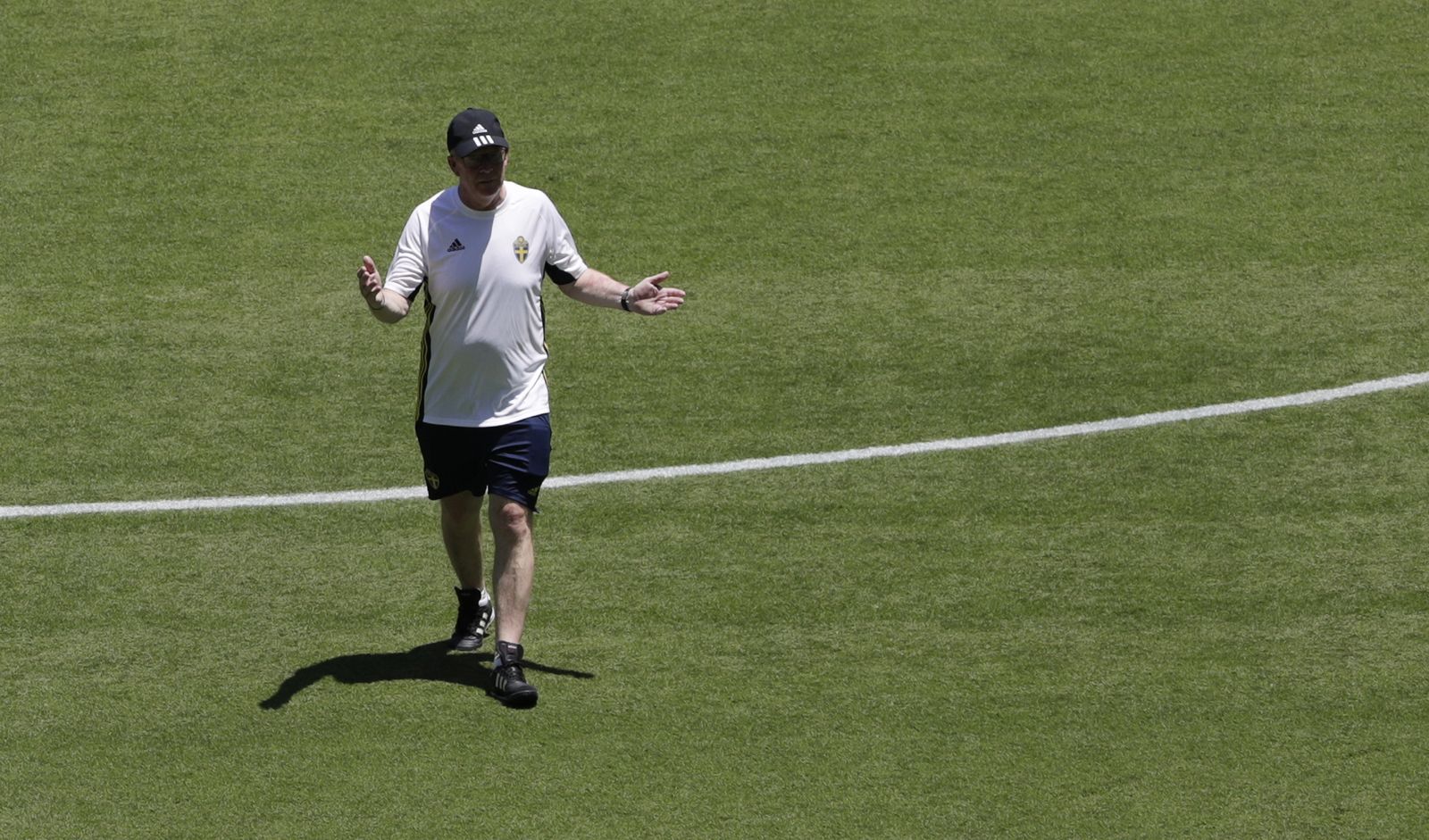 ¡Suecia entrena a las 14:30 en La Cartuja con 33 grados!