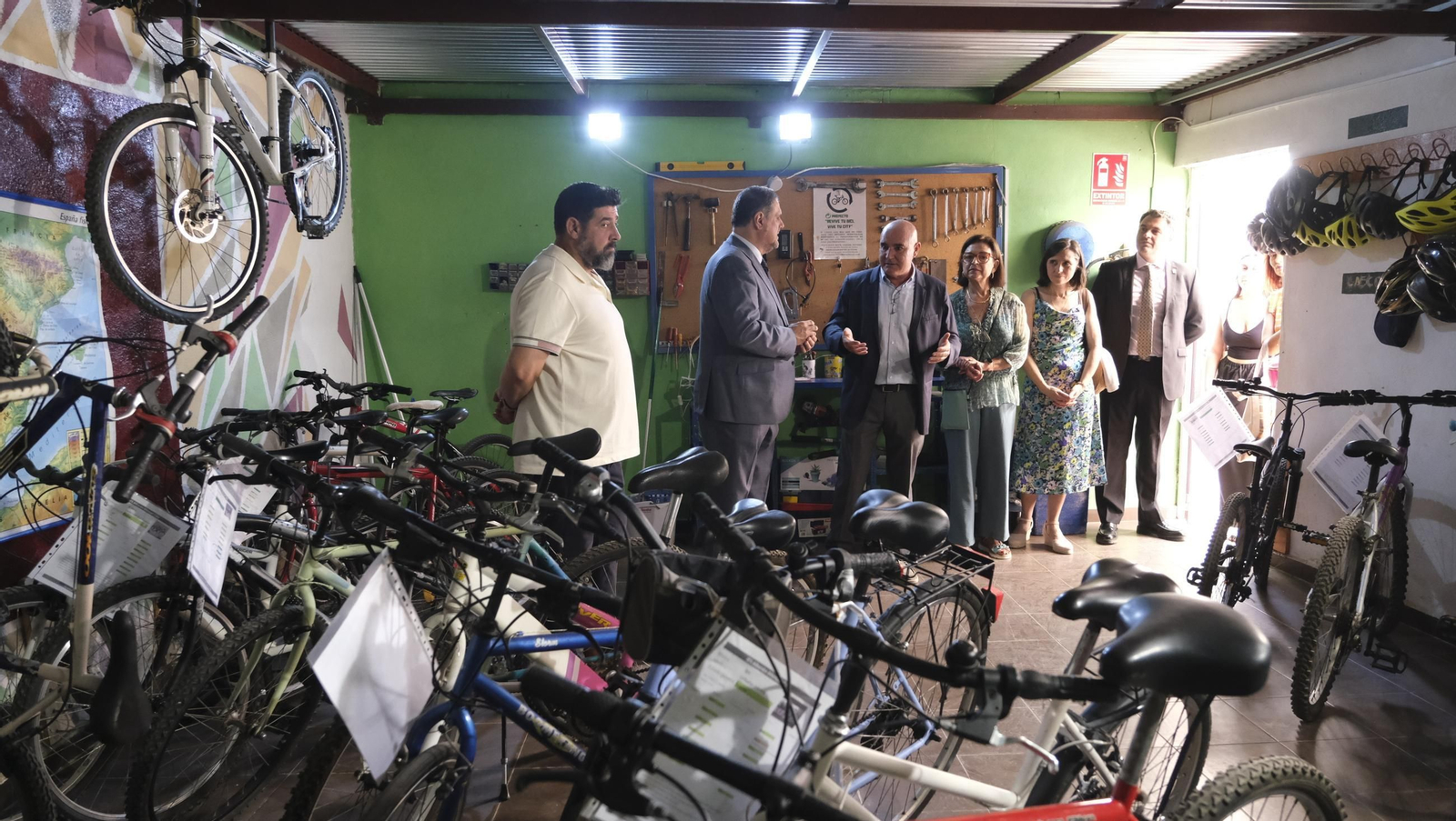 Inicio del curso escolar en el IES Alborán-Manuel Cáliz, en imágenes