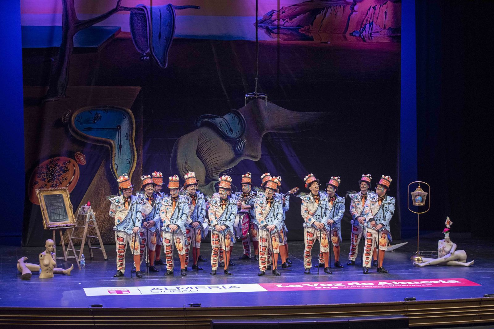 Una de las formaciones durante el tradicional concurso de Carnaval.