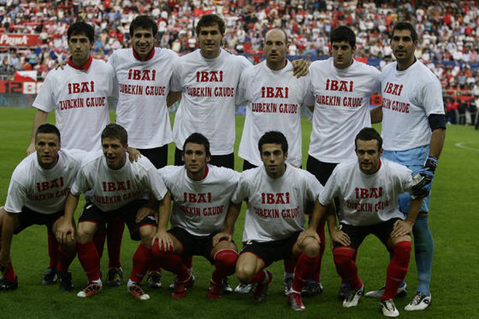 El Sevilla vence 4-3 al Athletic de Bilbao en el Sánchez Pizjuán con dos goles de Luis Fabiano y dos de Kanoute de penalti. / Antonio Pizarro
