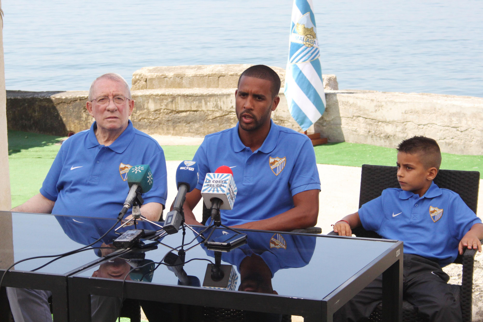 Antonio Benítez, una vida de blanquiazul
