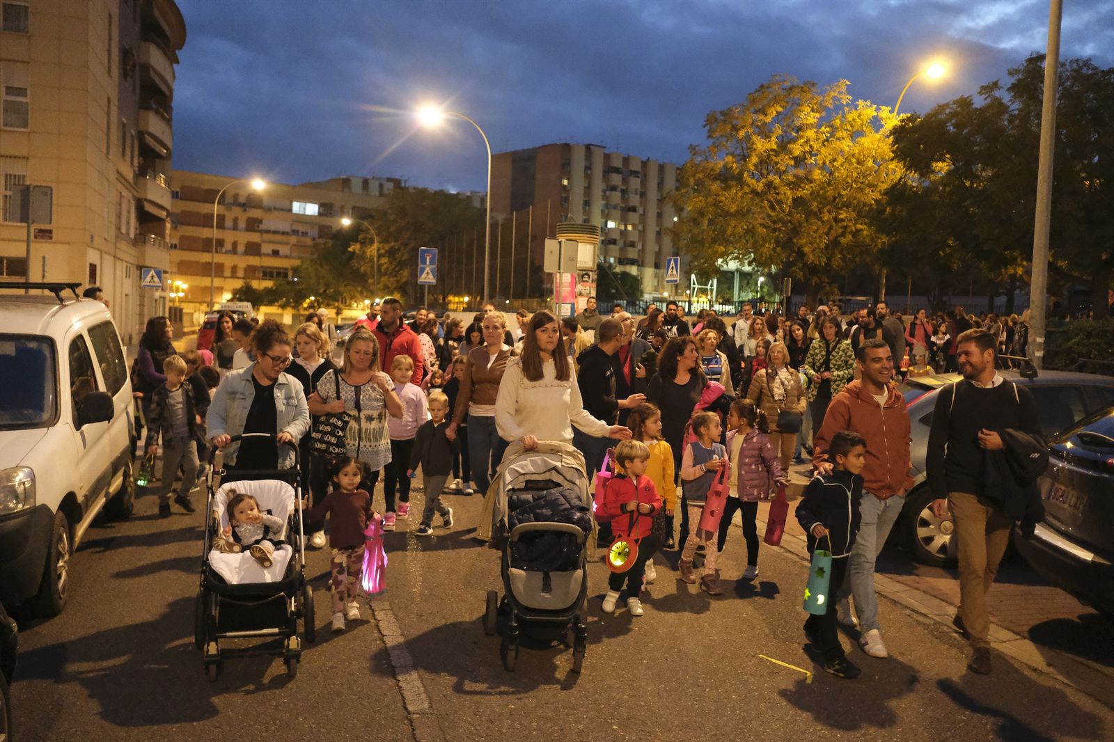 La celebración de Sankt Martin y las 'laterne' en el colegio Al-Ándalus de Córdoba, en imágenes