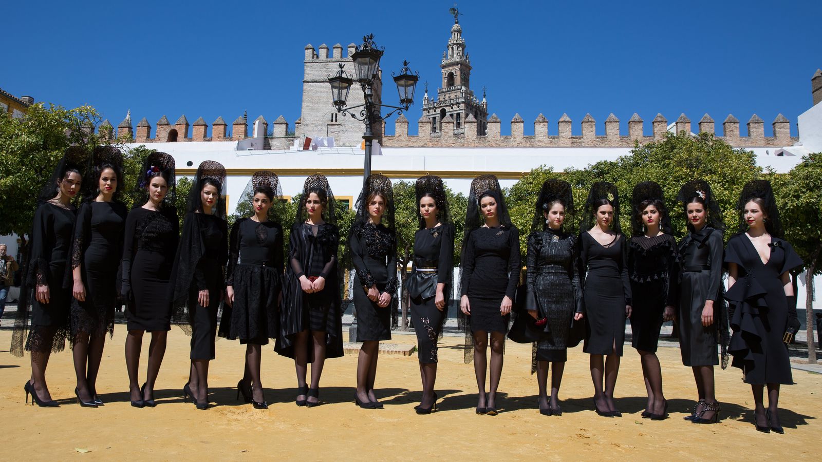 Las modelos de 'Sí mantilla'