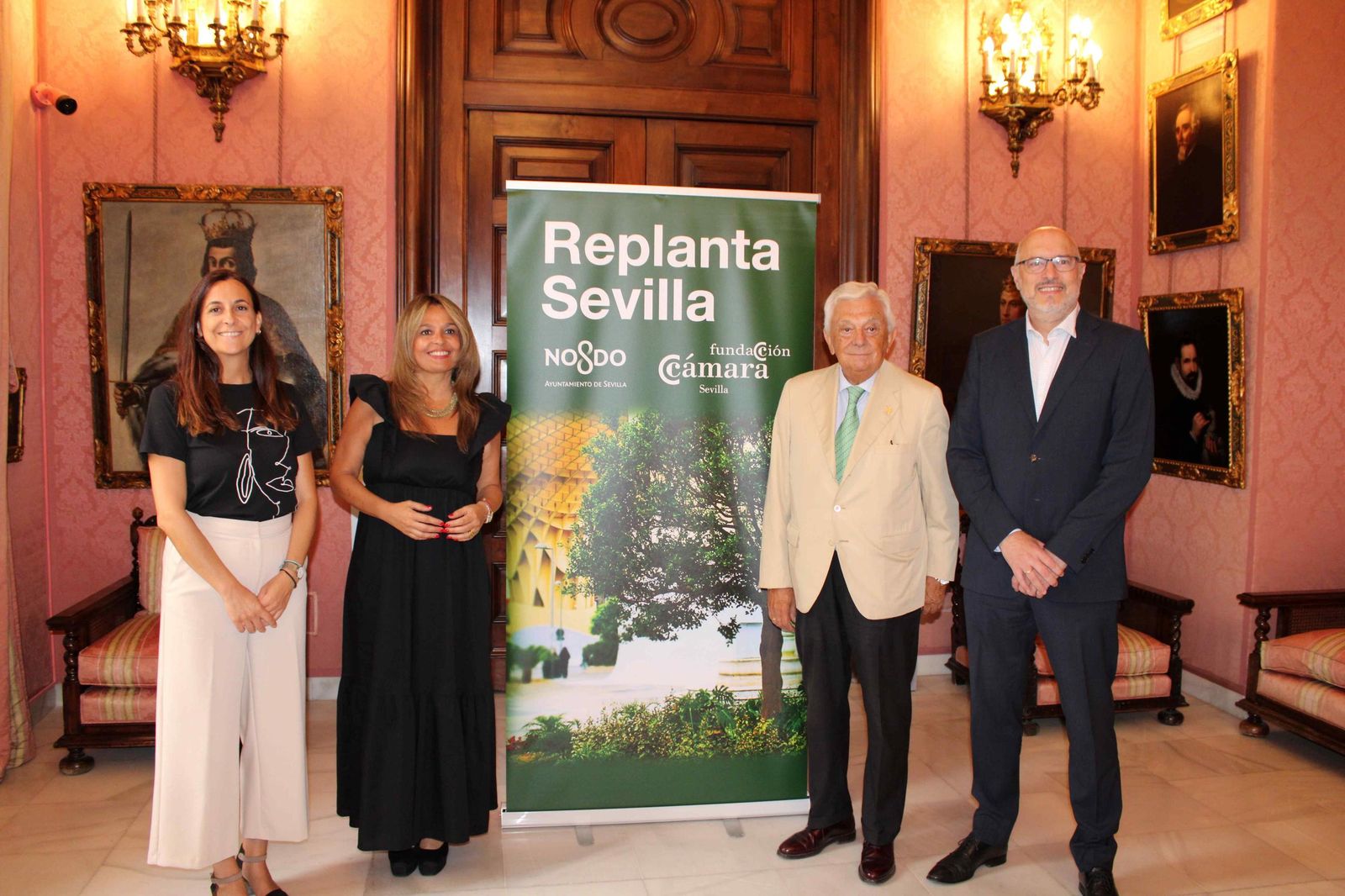 Helvetia se incorpora a ‘Replanta Sevilla’ con una donación de 20 árboles