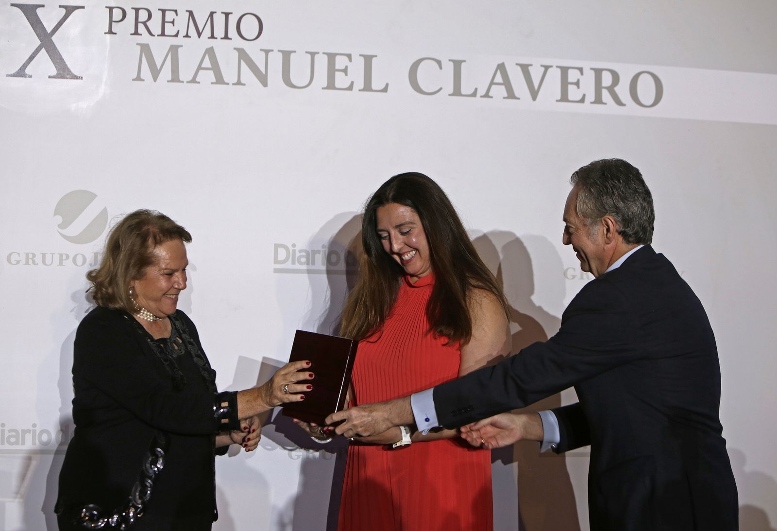 X PREMIO MANUEL CLAVERO A DÑA PILAR MANCHON