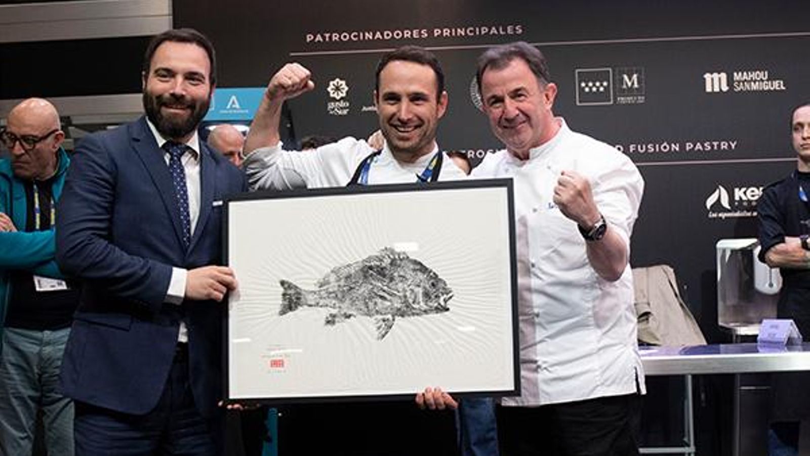 El chef marbellí presume de premio en Madrid Fusión.