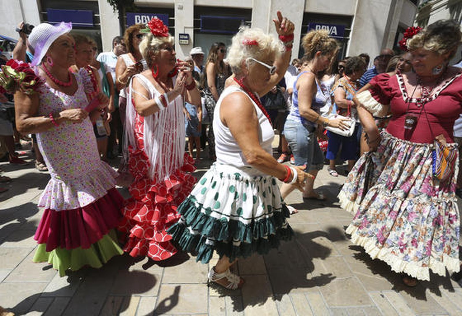 Jolgorio en el Real y en el centro

Foto: Marta González / Javier Albiñana