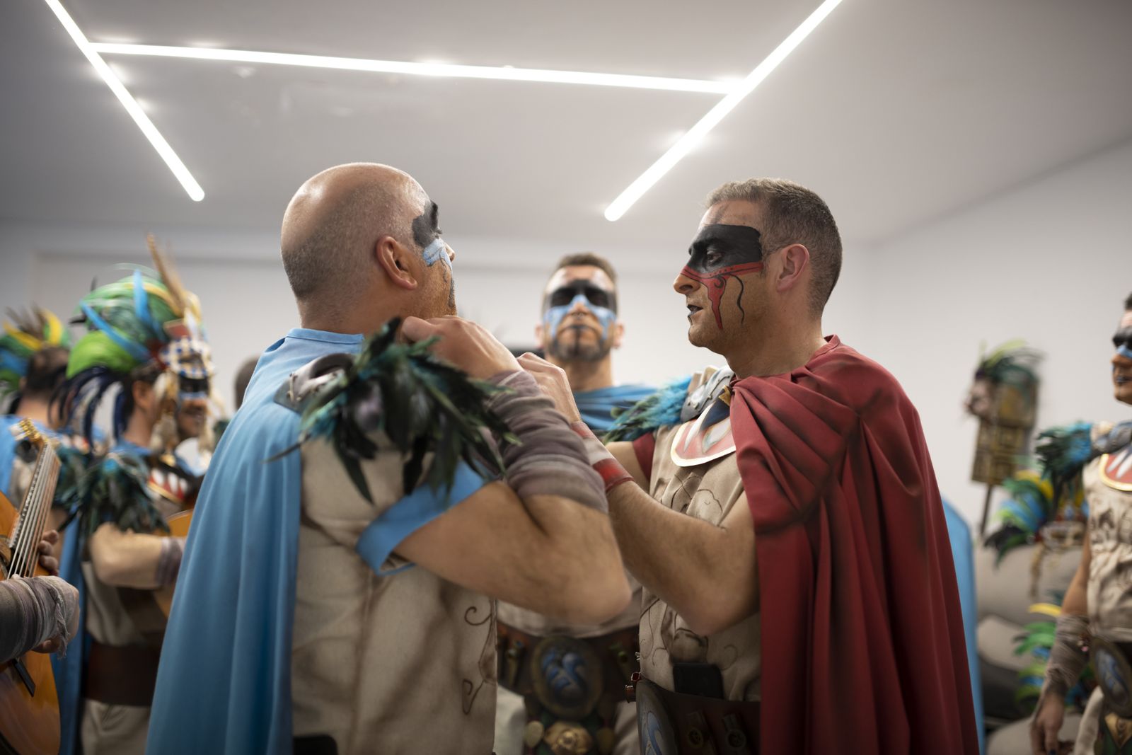 Imágenes de la actuación de la comparsa de Bollullos "El sacrificio" en el Carnaval Colombino