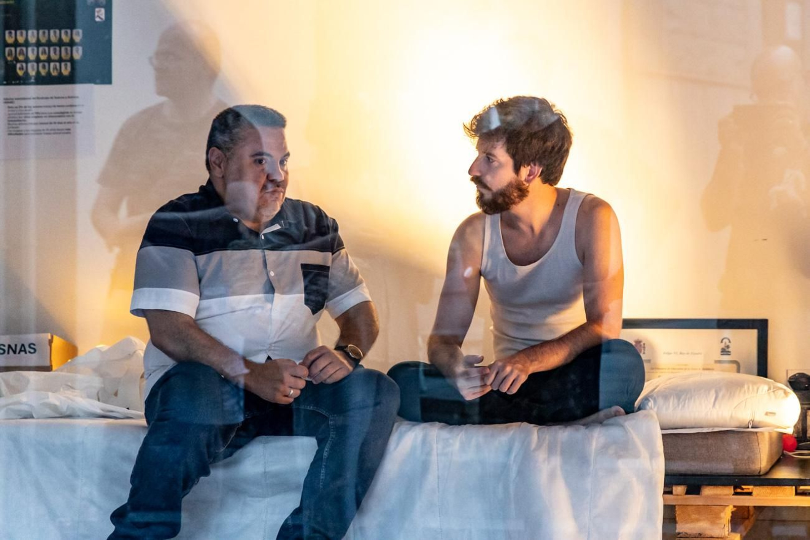 El escaparate que denunció la precariedad cultural: así fue la protesta artística de Manuel Sutil