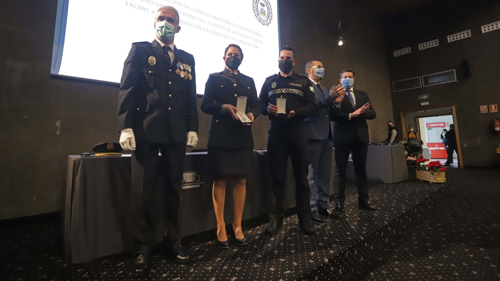 Fotos de la entrega de condecoraciones y reconocimientos de la Policía Local de La Línea